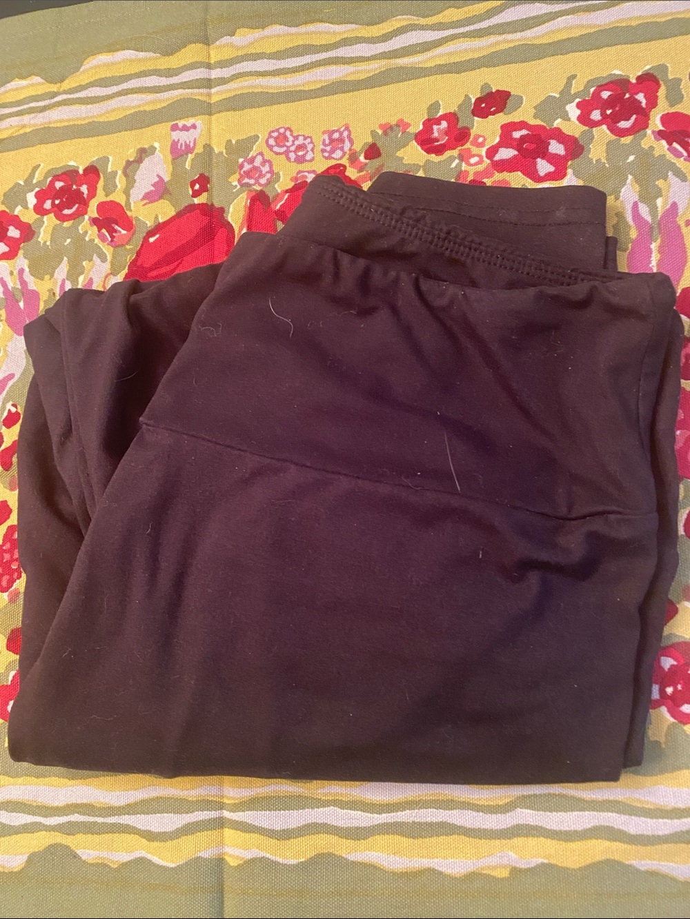 Soft Black Leggings. Size L